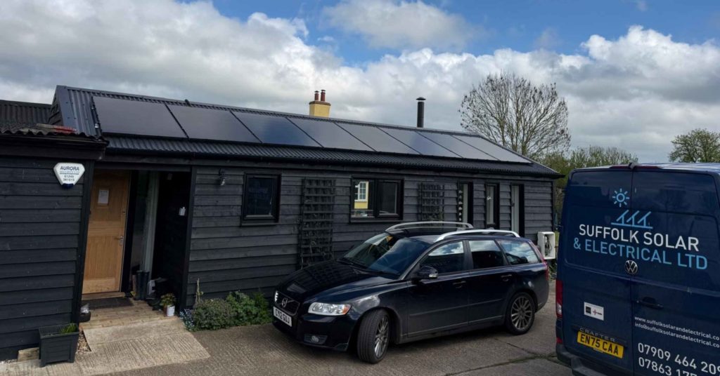 Solar Panels vs Rising Energy Bills: How Much Could You Save?